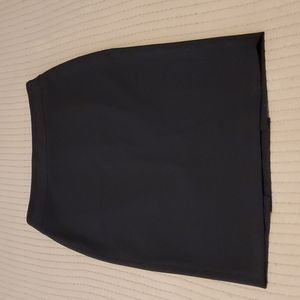 Ann Taylor Size 2 Black Skirt Lined NWOT Gorgeous